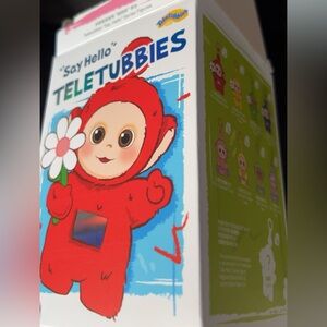 POPMART Teletubbies “say hello” tinky winky